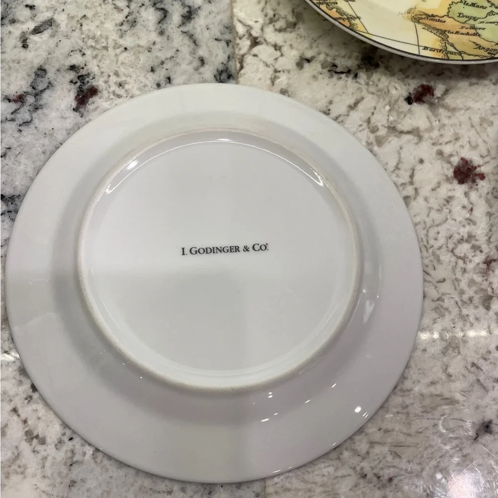 I. Goldinger Co. Set of Three 7 5/8